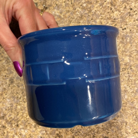 Longaberger Pint Crock With Lid / Coaster Cornflower Blue Pottery - Picture 9 of 17